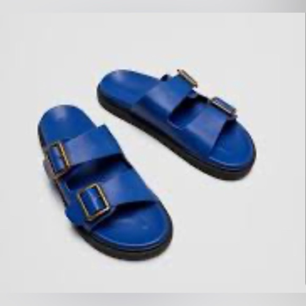 NWT Banana Republic size 8 double strap buckel  Sandel